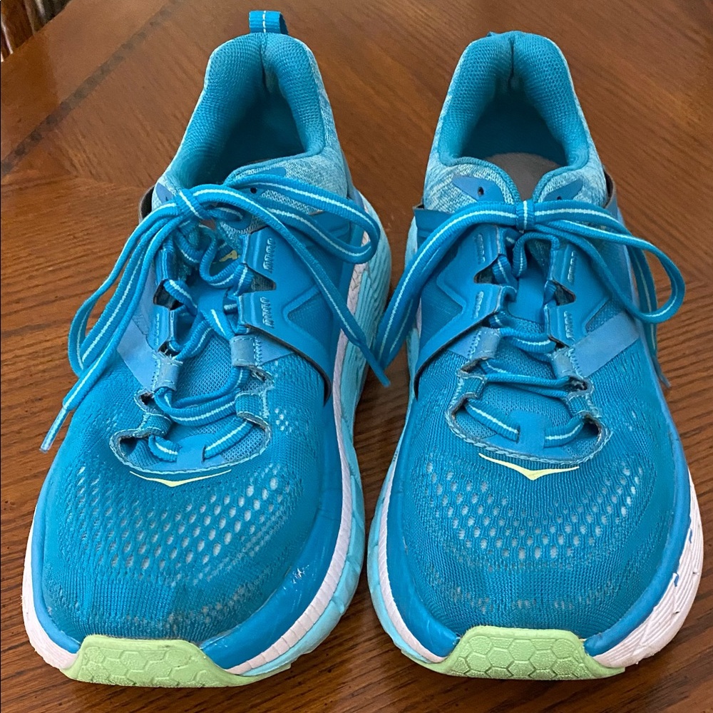 Hoka One One Gaviota 2, ladies size 9.5, turquoise